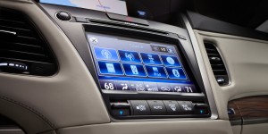 2015-rlx-interior-with-technology-package-with-seacoast-interior-lower-screen-driver-side